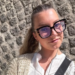 Lou profile