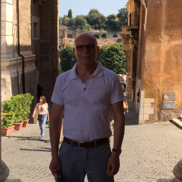 Maxence profile