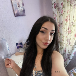 Laura profile