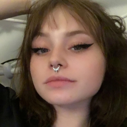 Zoé profile