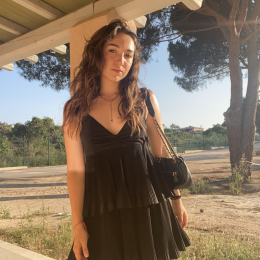 Ilaria profile