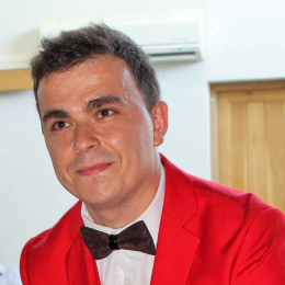 Nicolas profile