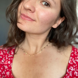 Hélène profile