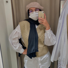 Youmna profile