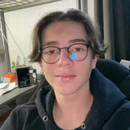 Eliott profile