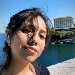 María profile