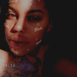 Laura profile