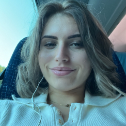 Ilona profile