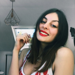 Lorenza profile