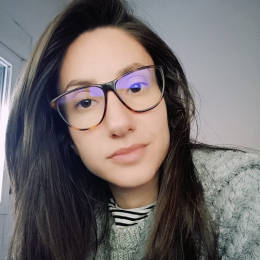 Alejandra profile