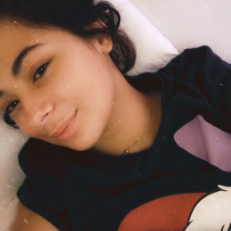 Jennyfer profile
