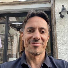 Nicolas profile