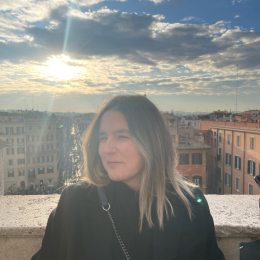 Claudia profile