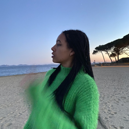 Clara profile