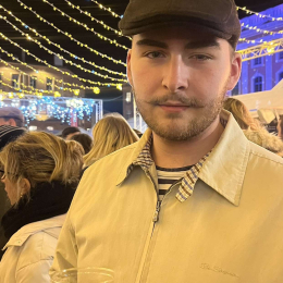 Maxence profile