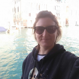 Laura profile