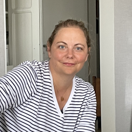 Julie profile