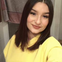 Margaux profile