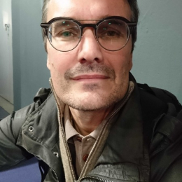 Manuel profile