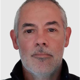 0676974185 profile