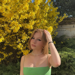 Audrey profile