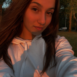 Laura profile