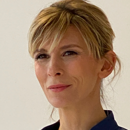 Hélène profile