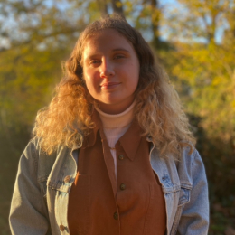 Laura profile