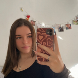Laura profile