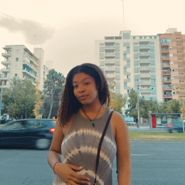 Daniela profile
