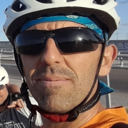 Carlos profile