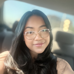 Gloria emilia profile