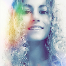 Léa profile