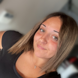 Laureen profile