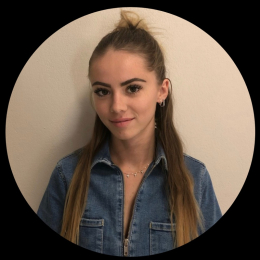 Léa profile