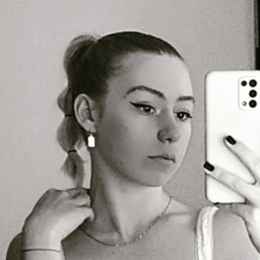 Bettina profile