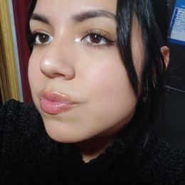 Estrella lucero profile
