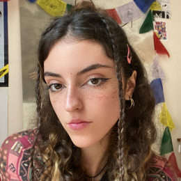 Justine profile