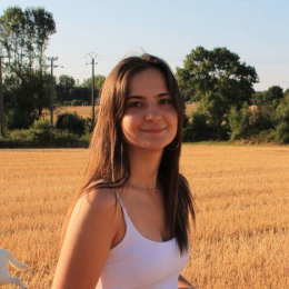Laurine profile