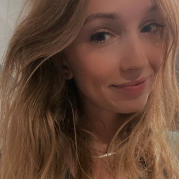 Melanie profile