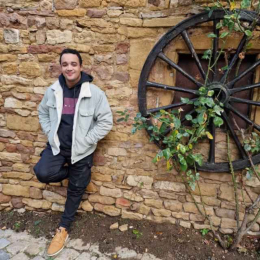 Yassim profile