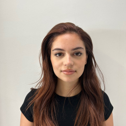 Louane profile