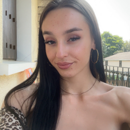 Bleuenn profile