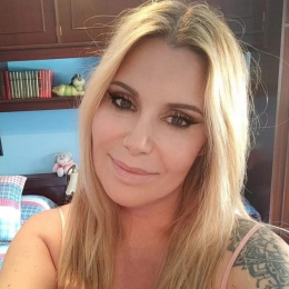María teresa profile