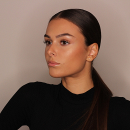 Léa profile