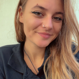 Cécile profile