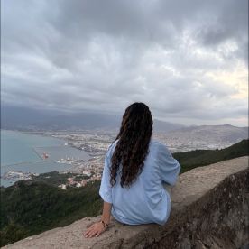 Inès