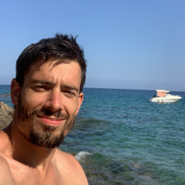 Romain profile