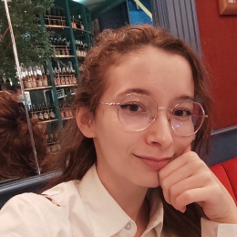 Laura profile