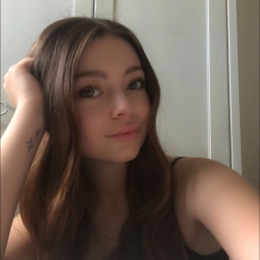 Margaux profile